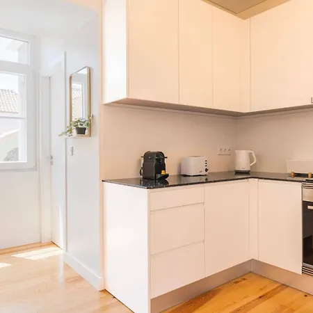Paco De Arco T3 Apartment, Cp153 1º Perfect Spot In Town Center * Oeiras