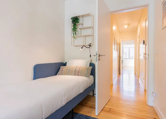 Paco De Arco T3 Apartment, Cp153 1º Perfect Spot In Town Center *